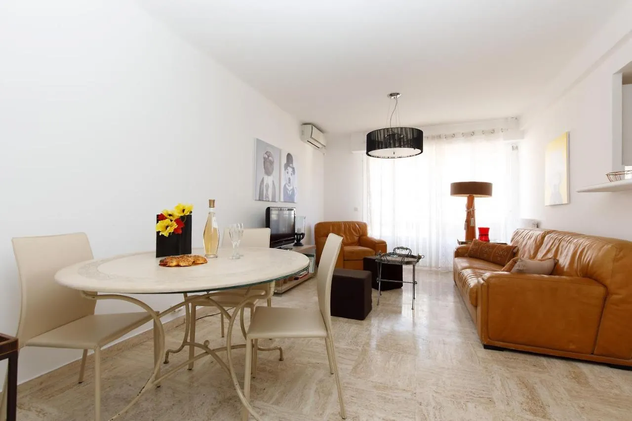 Luxury Apartment Between Antibs And Croisette location